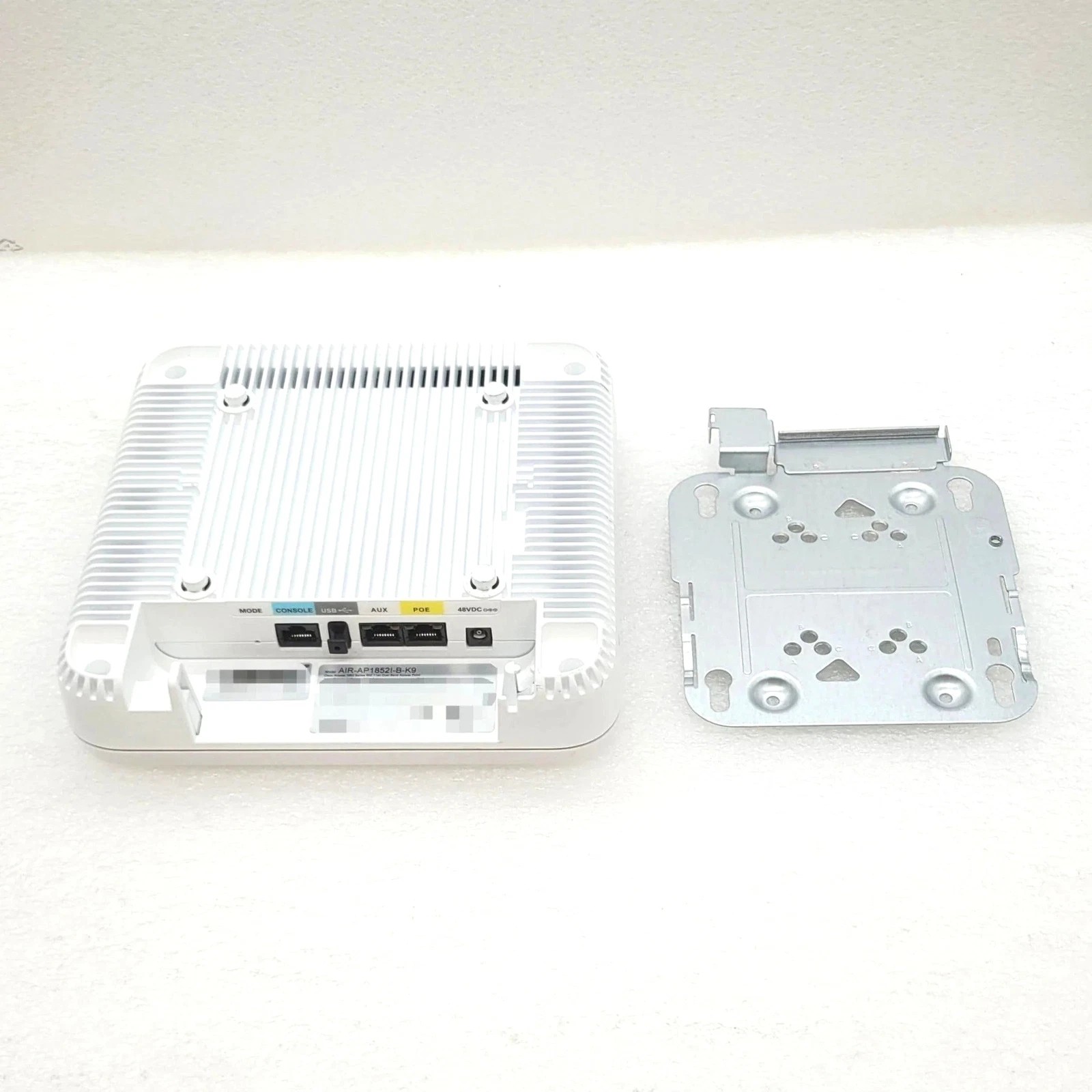 Bộ phát Wi-Fi Cisco AIR-AP1852i-S-K9 - Image 5